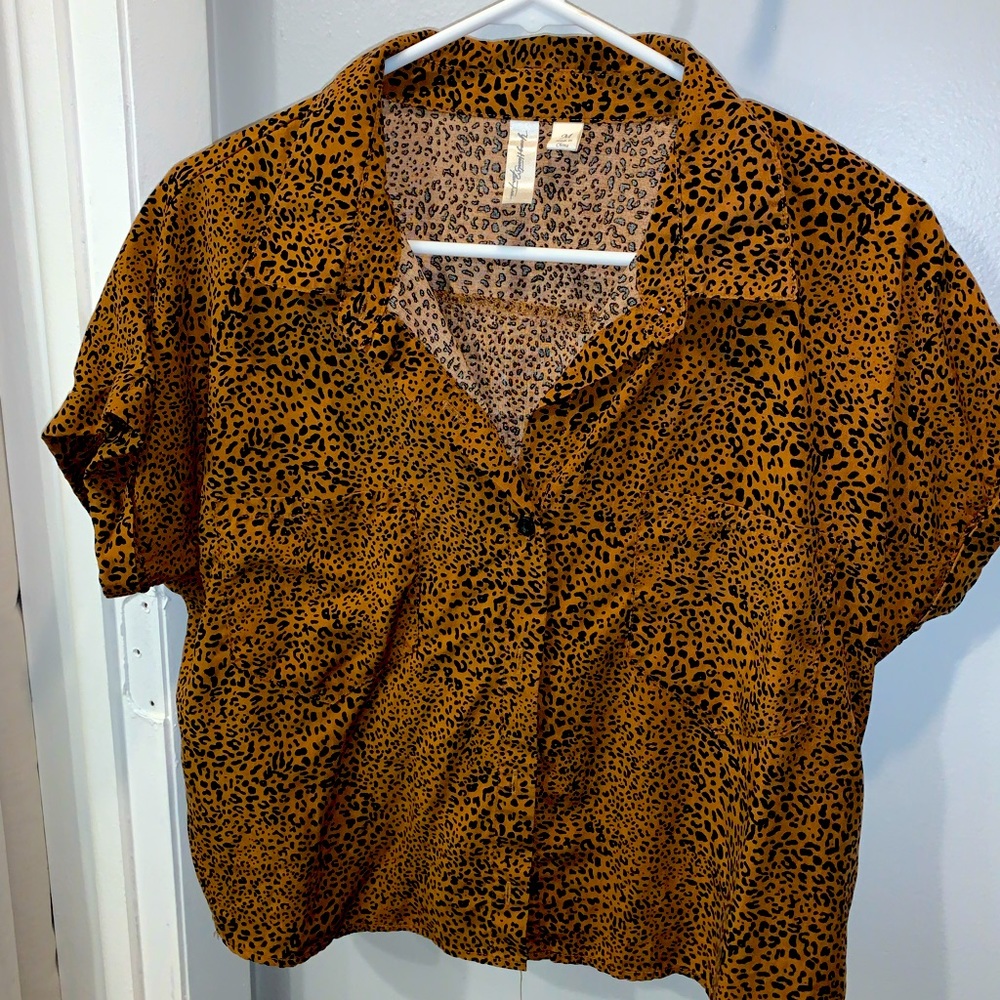 Slapped print cropped button up boxy fit